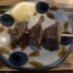 炭焼呑処 うまとら - 串焼き　ずり