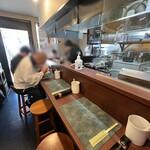 メヂカそば 吟魚 - 内観