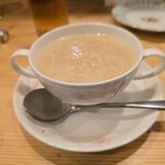 カジュアルフレンチBar 7FUKU - 死んじゃうほど美味しい「ズワイガニと大根のスープ」