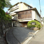 絆＋ - （2014年7月）玄関の車寄せ