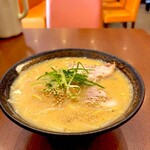 ラーメンの王道 北浜商店 - 料理写真: