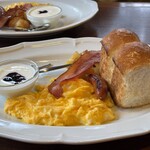 ロイヤルホスト - 