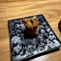 鮨 四 -  鮨 四 -