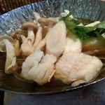 明月記 - 【季節鍋】鱧鍋（玉葱・豆腐・占地・白葱・三つ葉）