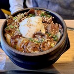 肉処泰山 - 焼肉丼(画像加工あり)