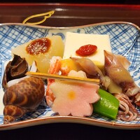 鮨 天使 - 大根/白ごま豆腐/ホタルイカ/生麩/スナップエンドウ/バイ貝/海老