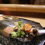 青蓮院門跡前 月おか - 