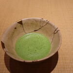 青蓮院門跡前 月おか - 