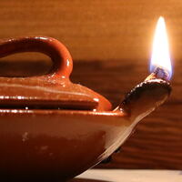 青蓮院門跡前 月おか - 