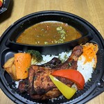 エイト カリィ - 札幌スパイスカレー鶏肉がうますぎだー