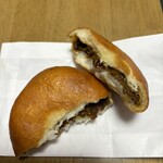 エイト カリィ - カレーパン、普通かな笑