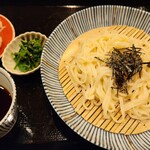 裕博 - 冷やし桜庭うどん 梅肉添え
