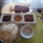 ステーキハウス蜂 - 