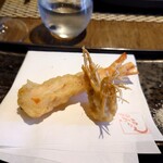 創作天ぷらと酒とワイン ぷらりん - 半熟の海老