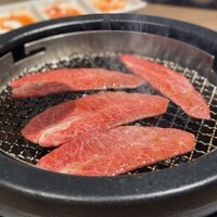 焼肉あきら 本郷本店 - 