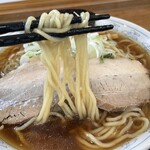 中華そば 雲ノ糸 最上川店 - 『煮干し中華(細麺あっさり)』の麺