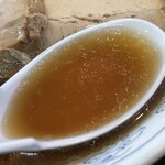 中華そば 雲ノ糸 - 『煮干し中華(細麺あっさり)』のスープ