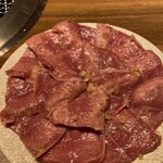 焼肉ホルモンうしごろ - 