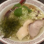 金町製麺 - 真鯛と浅利の塩そば（半麺）850円