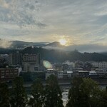 水明館 - 朝の下呂温泉街です。