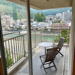 水明館 - ベランダも付いていてちょっと贅沢な気分を味わいました｡