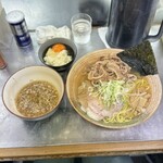 覆麺 智 - 北海道産エゾキンチャク貝と金目鯛出汁のつけそば