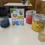 丸幸ラーメンセンター 基山本店 - 卓上