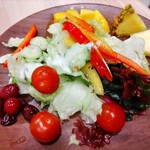 IRAGO BOLD KITCHEN - .....ディナーのサラダ.....