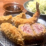 とんかつ ここまでやるか。 - 