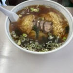 拉麺萬 - ラーメン大盛　700円