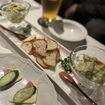 フーディングバー・アリア - 