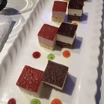 フーディングバー・アリア - 