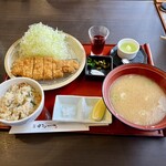 新潟かつ一 - ボリュームもすごい