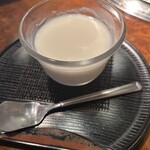 炭火ホルモン 吟 - 