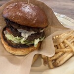 NICK&RENEE 箕面店 - ダブルバーガー