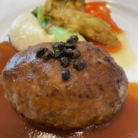 GARB pintino - 特製ハンバーグ　シャリアピンソース
                    