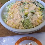 ドレッシングがなにげに美味しい
