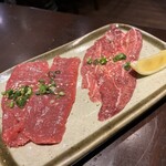 炭火焼肉 にく式 - 