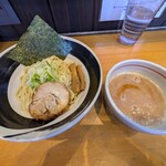つけ麺まぜそば専門店 えじまん - エビ辛つけ麺