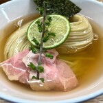 ヨコクラストアハウス - 味玉 昆布水つけ麺 ちょい肉増し 醤油(大) 1560円