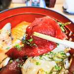 清元 - いろいろ漬け丼（各種刺身）