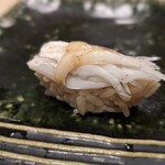 鮨みやもと - 白魚　桜の葉の香りがします