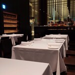 THE COSMOPOLITAN GRILL BAR TERRACE - 内装