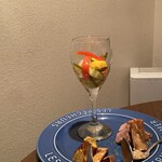 Meat & Tavern CHILL HOUSE - 