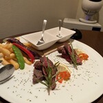 Meat & Tavern CHILL HOUSE - 