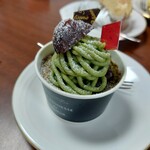 洋菓子倶楽部 KAREN - 抹茶シフォンのモンブラン