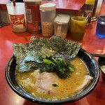 家系総本山 吉村家 - 