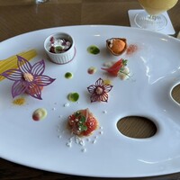 DINING & BAR TABLE 9 TOKYO - 