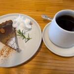 珈琲農園直営店　mol cafe - 