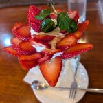 煎豆茶館　杣 - いちご2